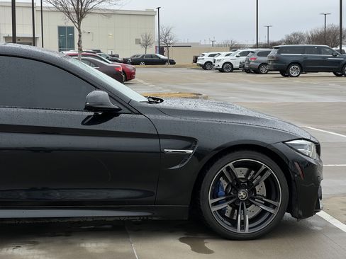 Used 2018 BMW M4 Coupe image 12