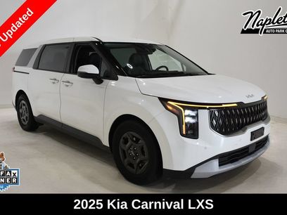 Used 2025 Kia Carnival