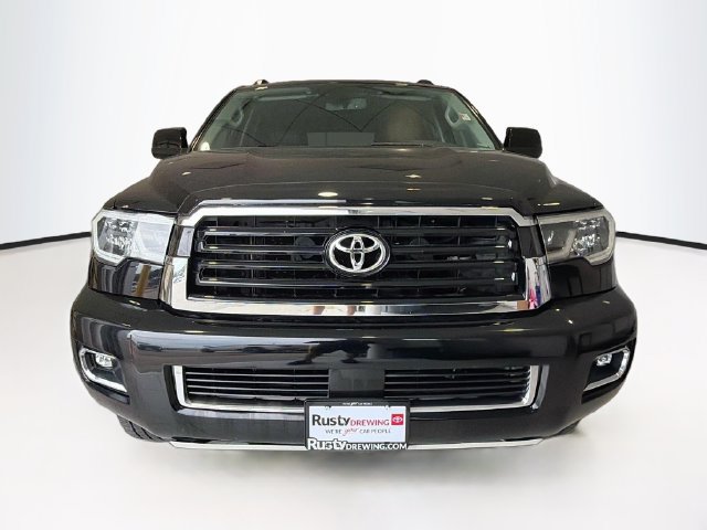 Used 2019 Toyota Sequoia TRD Sport AWD/4WD image 2