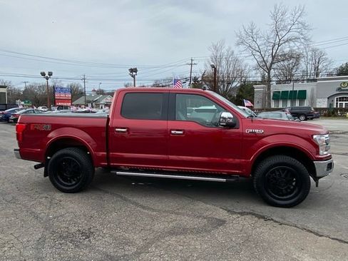 Used 2019 Ford F150 Lariat w/ Equipment Group 502A Luxury AWD/4WD image 7