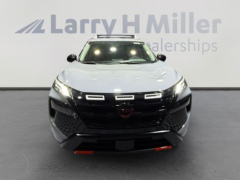 New 2026 Nissan Rogue SV image 8