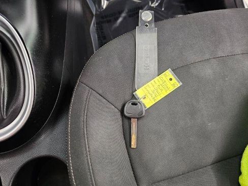 Used 2014 Kia Soul 5dr Wgn Auto Base image 21