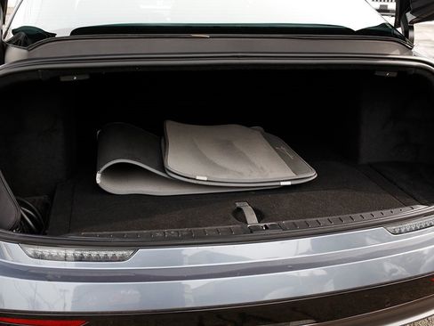 Used 2024 Lucid Air Touring image 21