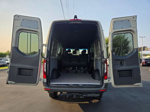 New 2026 Mercedes-Benz Sprinter 2500 image 17
