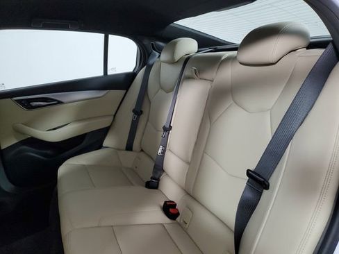 Used 2024 Cadillac CT5 Luxury RWD image 14