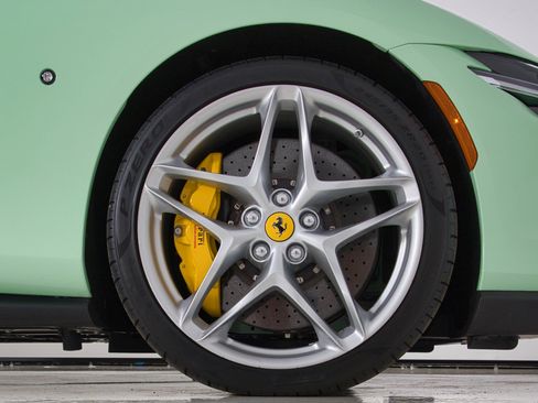 Certified 2025 Ferrari Roma Spider image 22