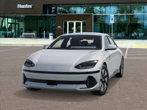 New 2025 Hyundai Ioniq 6 SE image 6