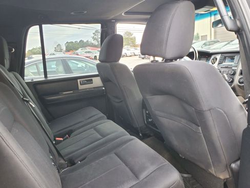 Used 2017 Ford Expedition EL XLT image 21