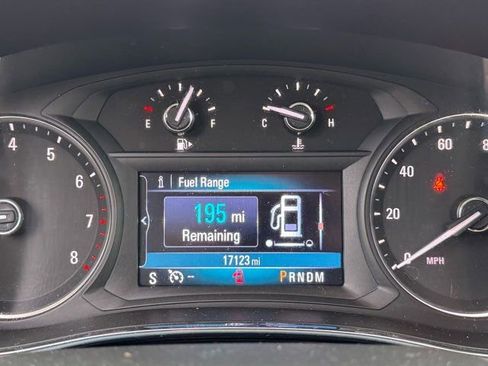 Used 2020 Buick Encore Preferred image 12