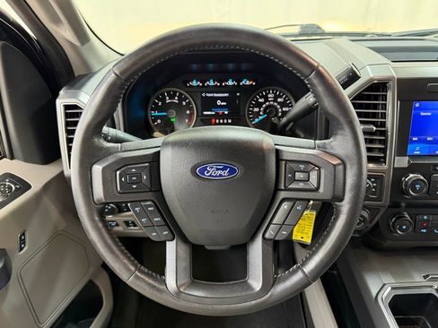 Used 2020 Ford F150 XLT w/ Equipment Group 302A Luxury AWD/4WD image 21