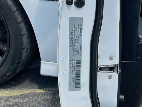 Used 2019 Dodge Charger Scat Pack w/ Plus Group RWD image 31