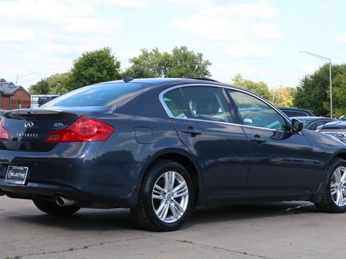 Used 2012 INFINITI G37 x Sedan w/ Premium Pkg AWD/4WD image 9
