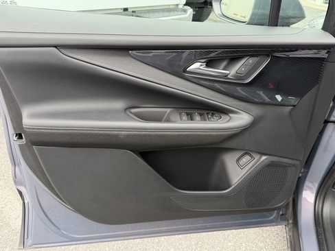 New 2024 Chevrolet Blazer EV LT image 26