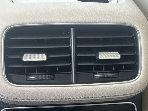Certified 2023 Mercedes-Benz GLS 450 4MATIC image 15