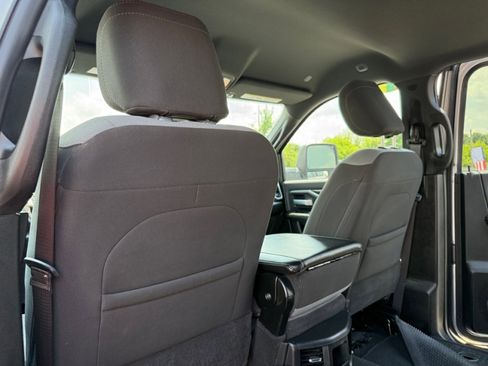 Used 2024 RAM 3500 Big Horn image 18