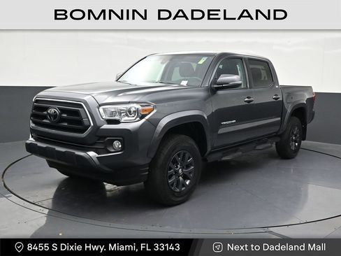 Used 2023 Toyota Tacoma SR5 w/ Technology Package RWD image 1