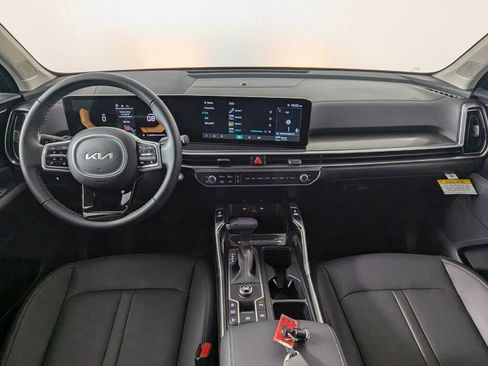 New 2025 Kia Sorento S w/ Panoramic Sunroof Package image 15