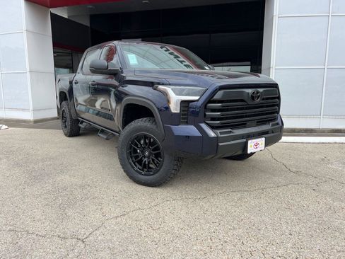 New 2025 Toyota Tundra SR5 image 2