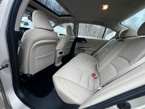 Used 2013 Honda Accord EX-L image 10