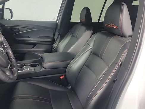 Certified 2024 Honda Ridgeline TrailSport image 17