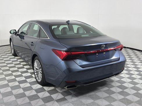 Used 2020 Toyota Avalon Limited w/ All Weather Liner Package FWD image 7