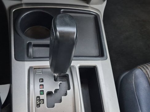 Used 2010 Toyota 4Runner SR5 RWD image 18