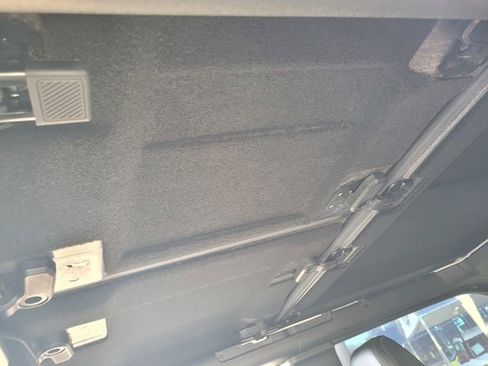 Certified 2024 Ford Bronco Wildtrak image 20