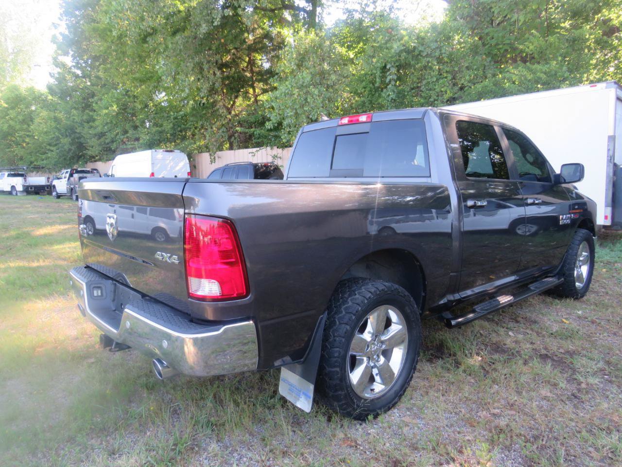 Used 2017 RAM 1500 Big Horn AWD/4WD image 3