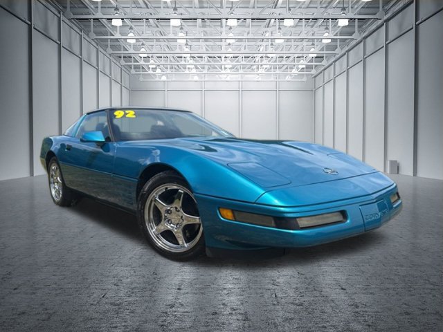 Used 1992 Chevrolet Corvette Coupe RWD image 2