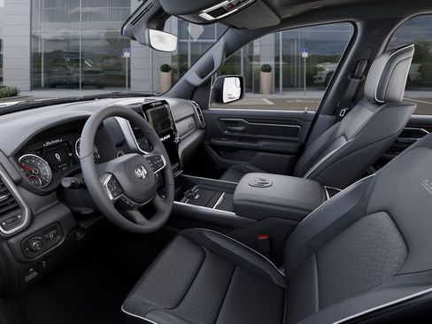 New 2026 RAM 1500 Laramie AWD/4WD image 22