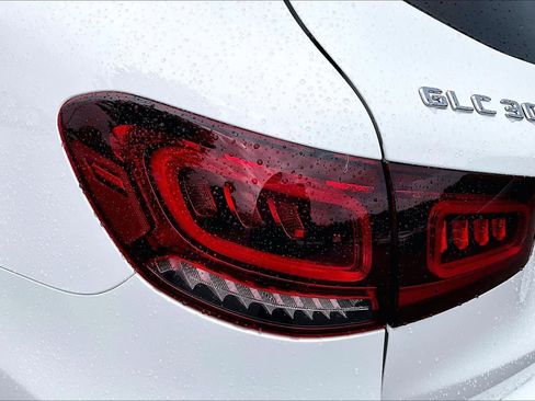 Used 2021 Mercedes-Benz GLC 300 image 30