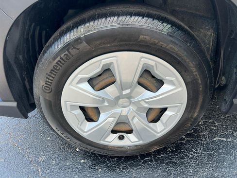 Used 2019 Subaru Forester AWD/4WD image 20