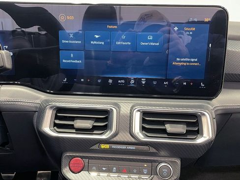 Used 2025 Ford Mustang GT Premium image 66