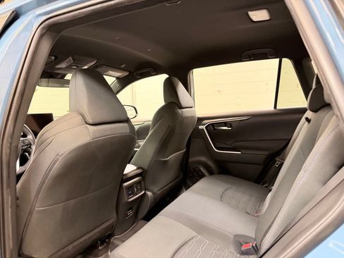 Used 2024 Toyota RAV4 SE w/ Weather Package AWD/4WD image 21
