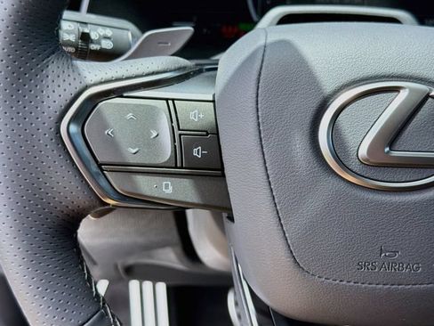New 2026 Lexus RX 500h F Sport AWD/4WD image 39