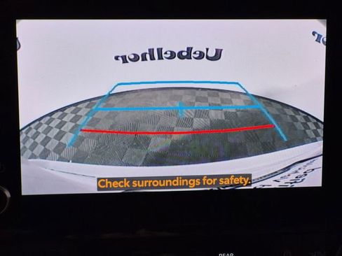 Used 2023 Toyota Highlander L image 20