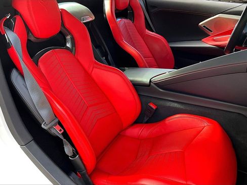 Used 2024 Chevrolet Corvette Stingray w/ Z51 Performance Package image 22