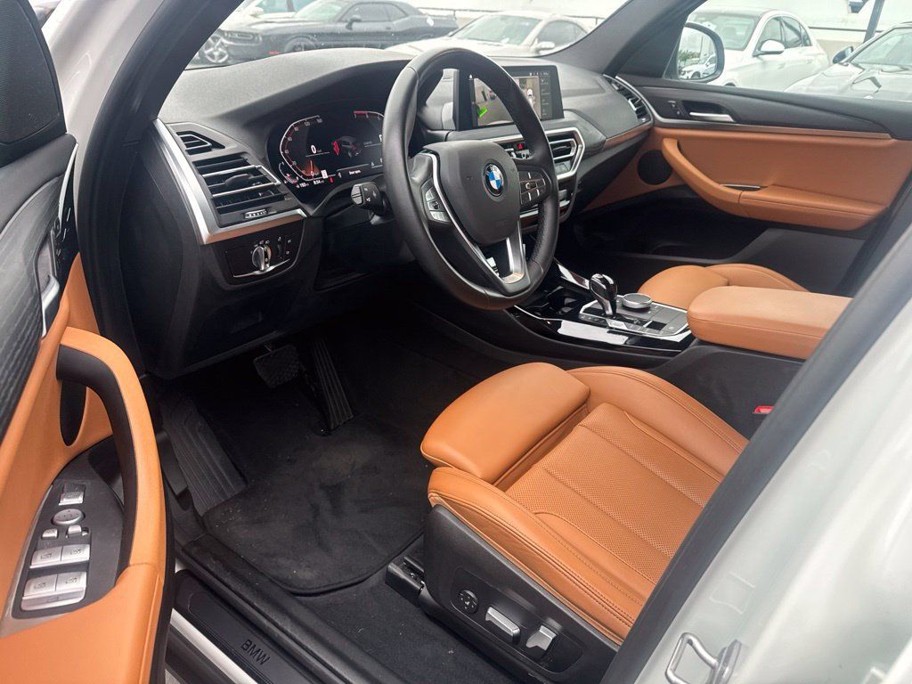 Used 2023 BMW X3 sDrive30i w/ Convenience Package RWD image 9