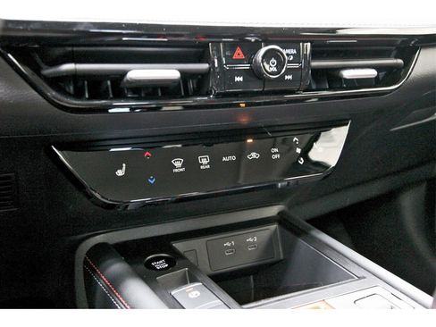 New 2026 Nissan Kicks SR w/ SR Premium Package image 27