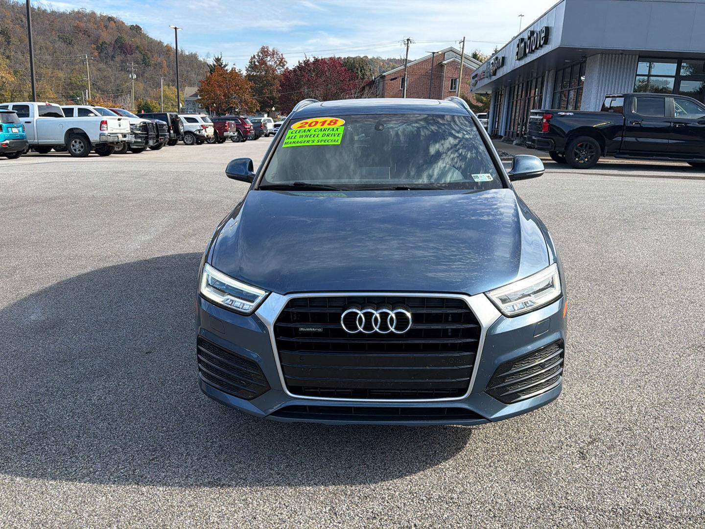 Used 2018 Audi Q3 2.0T Premium Plus w/ Premium Plus Package AWD/4WD image 12