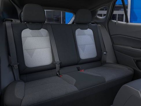 New 2026 Chevrolet Trax RS w/ Sunroof Package FWD image 17