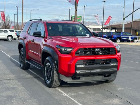 Certified 2025 Toyota 4Runner 4WD image 7