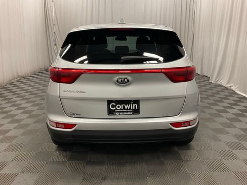 Used 2017 Kia Sportage LX AWD/4WD image 5
