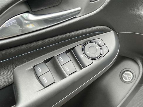 Used 2025 Buick Envista Sport Touring w/ Convenience I Package image 15