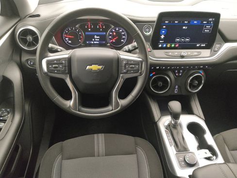 Used 2024 Chevrolet Blazer LT w/ Driver Confidence Package FWD image 22