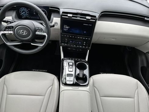 Used 2024 Hyundai Tucson Limited image 18
