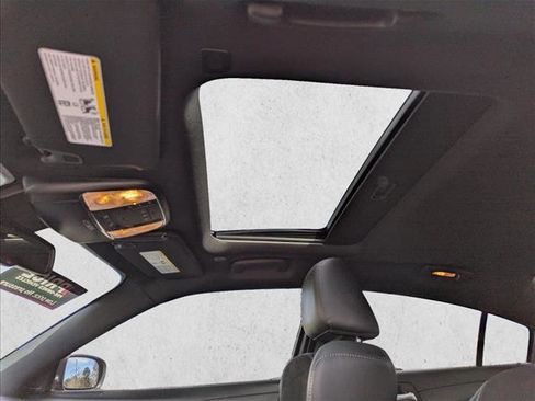 Used 2023 Dodge Charger R/T w/ Plus Group image 22