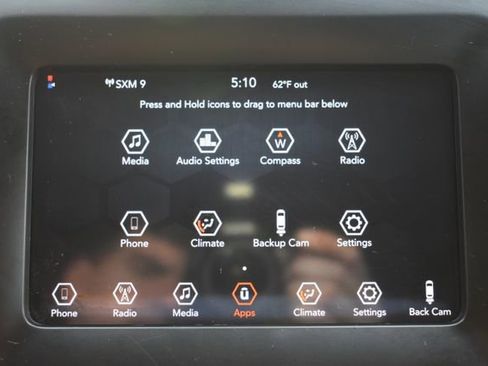 Used 2019 Jeep Cherokee Latitude Plus image 23