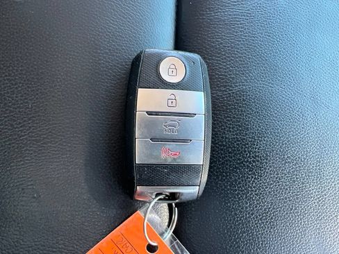 Used 2017 Kia Sportage EX FWD image 24