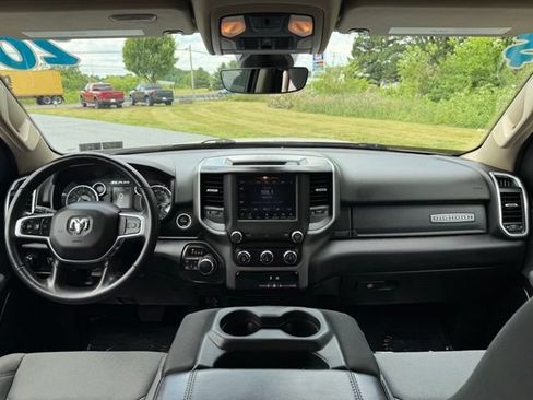 Used 2020 RAM 1500 Big Horn AWD/4WD image 15